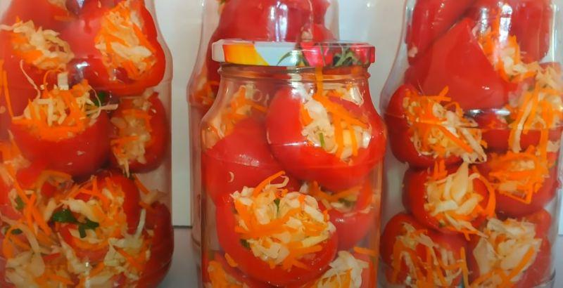 Начиняю солодкий перець капустою. У підсумку виходить відмінна закуска на зиму
