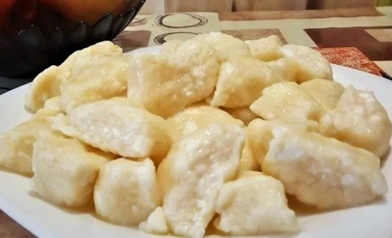 Ліниві вареники з манкою — готую швидко і без замішування тіста