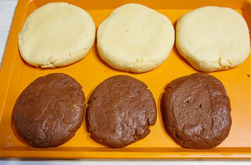 Пляцок "Вишиванка" з заварним кремом