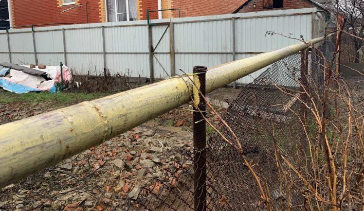 Сусід самовільно провів газ та безкоштовно опалював будинок. Газовики 17 років в подиві шукали місце прихованої врізки