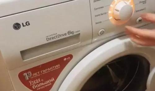 Мої рушники завжди чисті і пахнуть свіжістю. Не перу, користуюся спеціальним методом