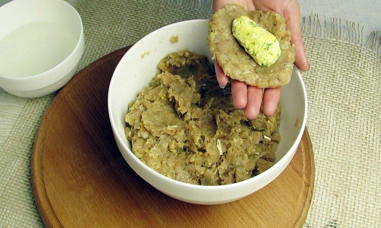 М'ясні зрази з яєчною начинкою: завжди виходять смачними