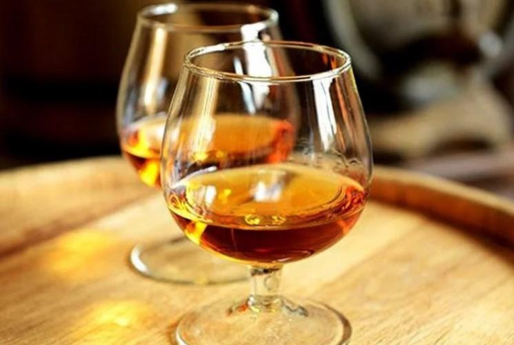 Домашній міцний напій за рецептом мого тата