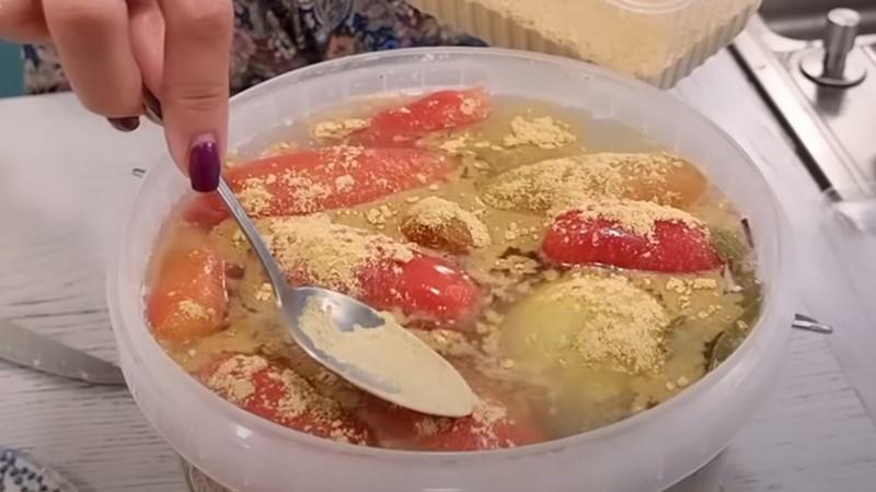 Квашені помідори за простим бабусиним рецептом