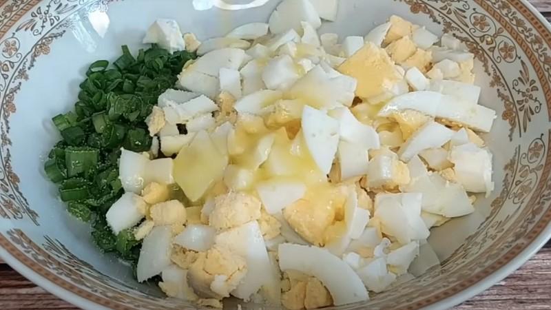 Забутий рецепт із 80-х. Збиваю картоплю з яйцем: так готувала моя прабабуся