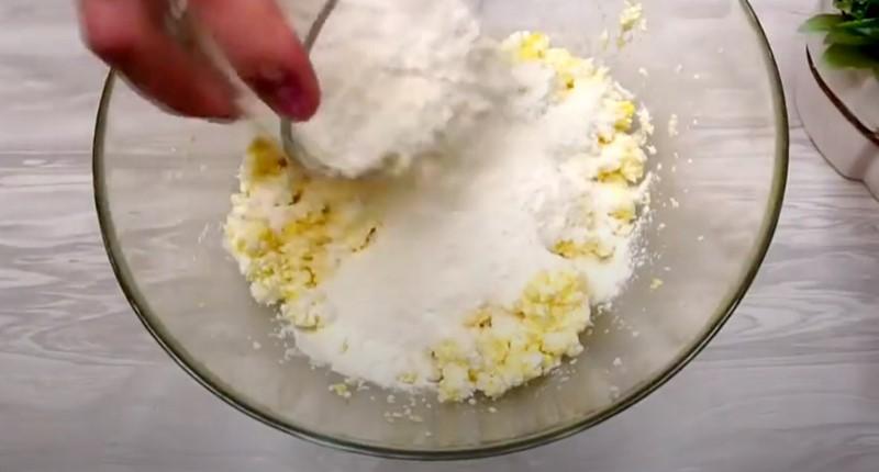 60 штук за 20 хвилини. Новий спосіб приготування лінивих вареників