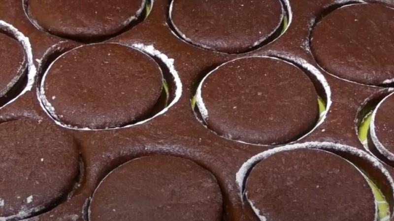 Кращого рецепту ще не зустрічала. Домашні шоколадні пряники із цукровою глазур'ю