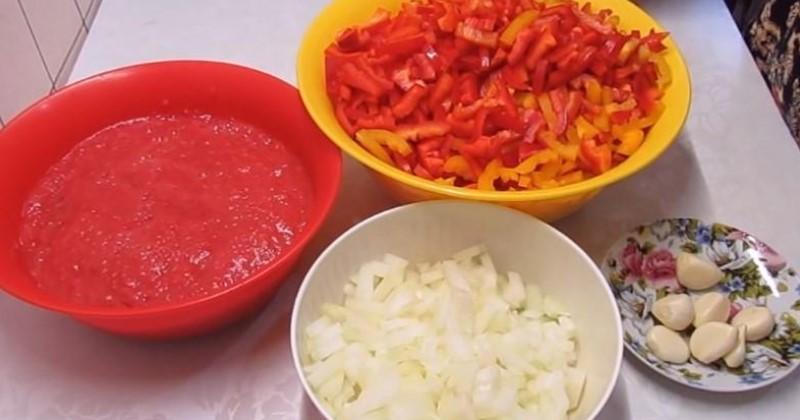Квасоля по-монастирськи з овочами на зиму