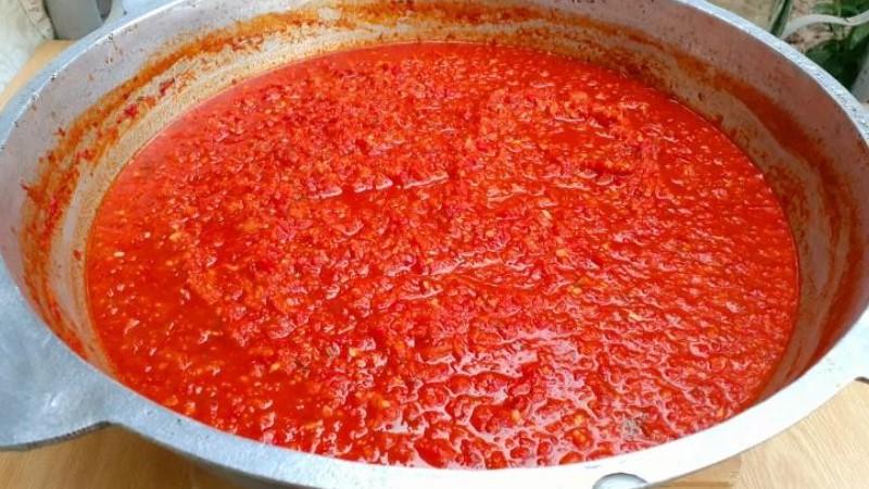 Аджика на зиму! Цей рецепт перевірений роками