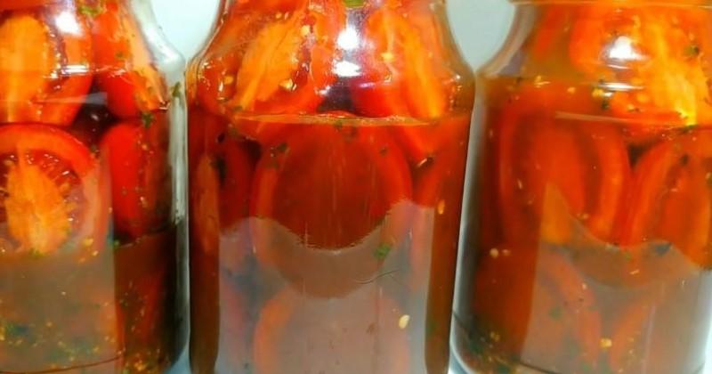 Мариновані помідори половинками на зиму