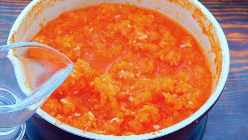 Аджика із кабачків. У нашій сім’ї завжди з’їдається на ура