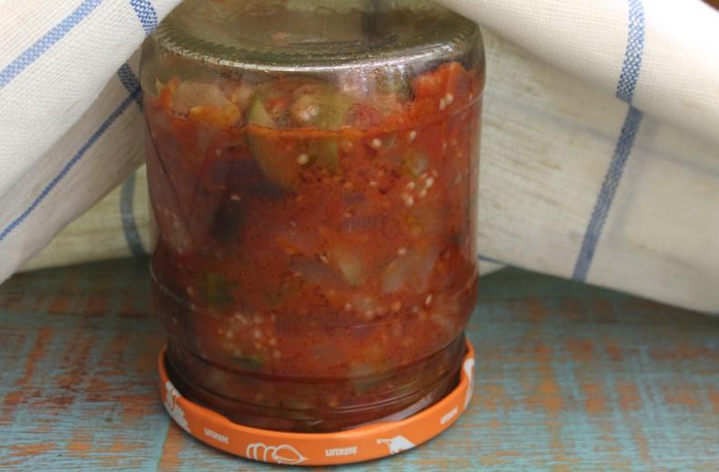 Салат на зиму з огірків та баклажанів без стерилізації