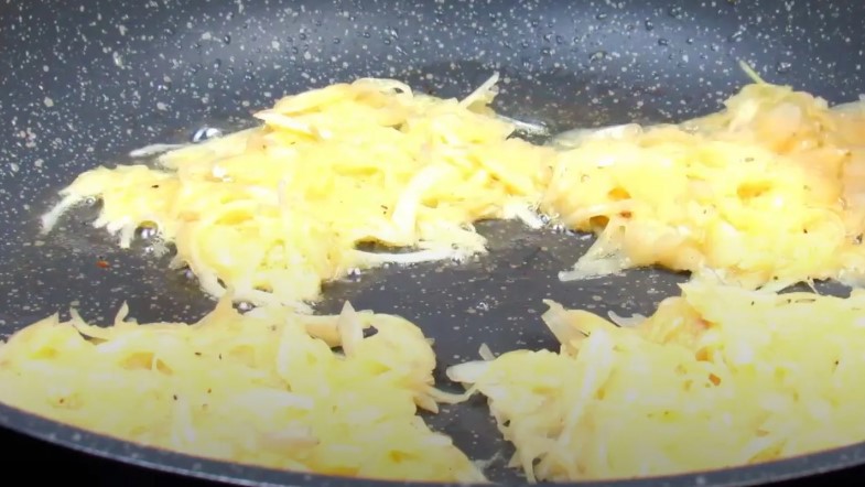Лише капуста та 1 яйце. Капустяні оладки на кожен день