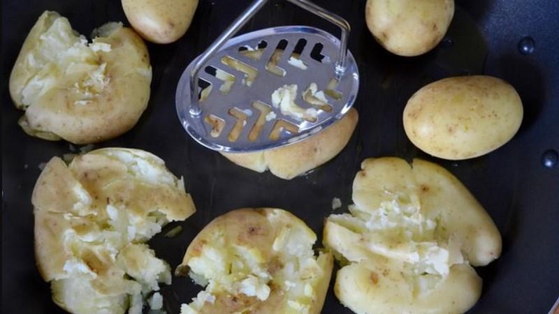 Тепер люблю запечену картоплю ще більше. Дуже смачна страва австралійської кухні