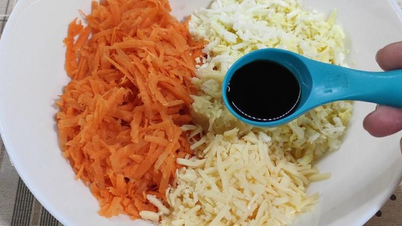 Легкий і простий салат з моркви: справжня “паличка-виручалочка"