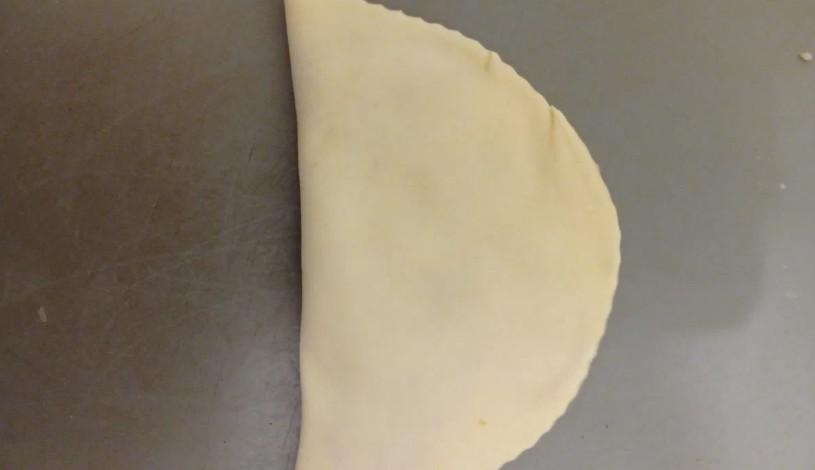 Найсоковитіші, пузирчасті і дуже смачні чебуреки: знайшла для себе ідеальний рецепт