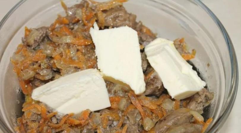 Ніжний паштет із курячої печінки в домашніх умовах