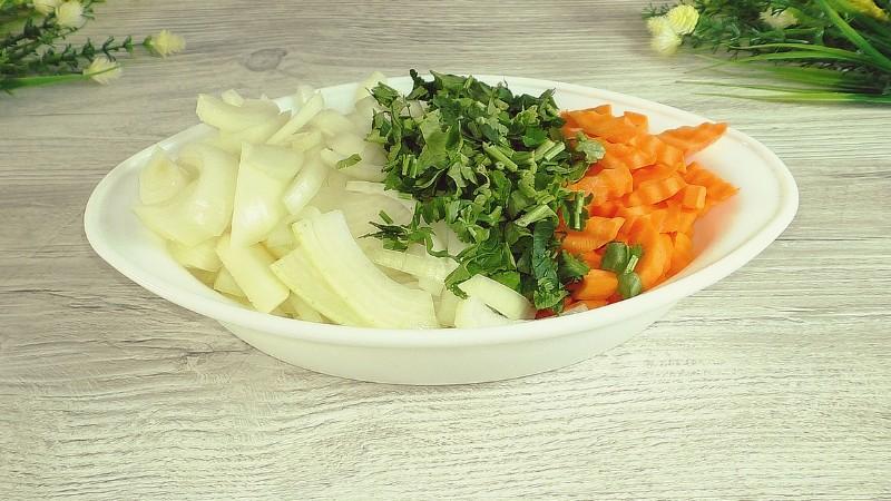 Коли мені хочеться смачного оселедця я мариную його особливим способом