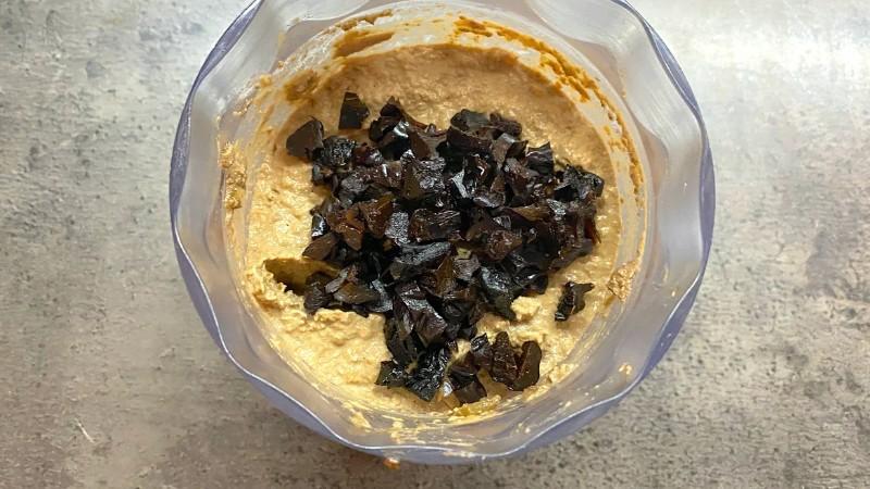 Печінковий паштет з чорносливом: ідеально на бутерброди