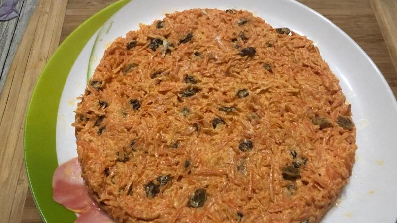 Салат з червоним бурячком: оригінальне поєднання смаків