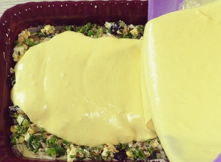 Заливний пиріг з рибною консервою, замість пиріжків: готую часто, тільки міняю начинку