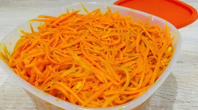 Показую, як я готую справжню “Моркву по-корейськи” в домашніх умовах