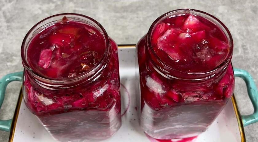 Показую, як я готую “Червону” квашену капусту: яскрава, супер хрустка