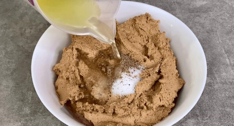 Домашній курячий паштет для тривалого зберігання: смачний та простий