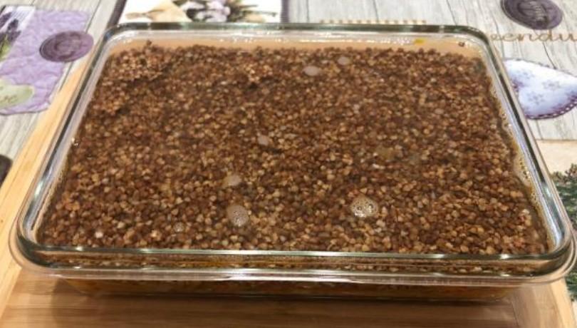 Гречка під шубою – готується дуже швидко. Смачний і ситний обід для всієї родини