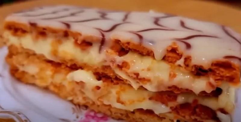 Готуємо до чаю ніжний торт, який сподобається всім