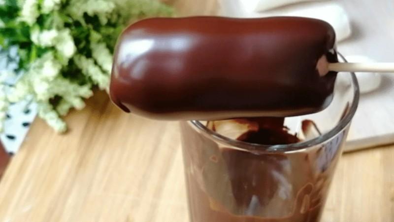 Глазуровані сирки не купую, а готую їх сама в домашніх умовах