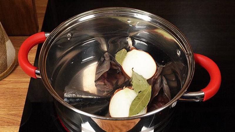 Найсмачніша консерва зі скумбрії: просто кладу рибку в банку