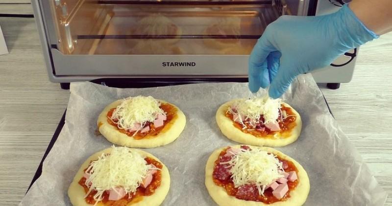 Улюблений перекус школяра: домашня “Міні піца”