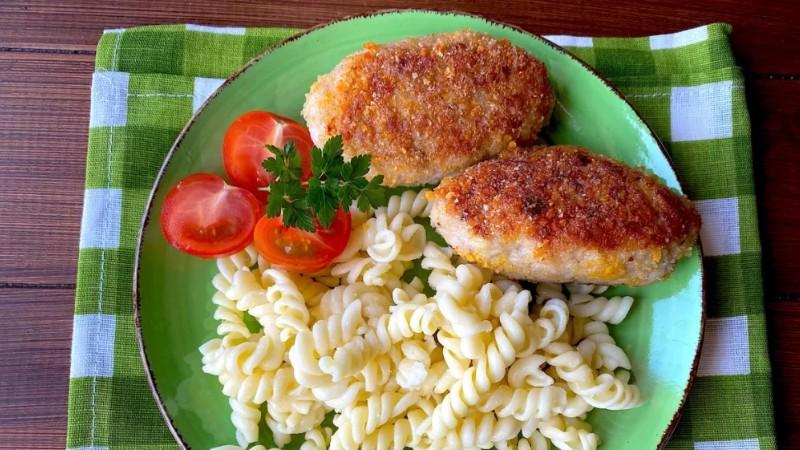 Котлети за рецептом свекрухи: я в захваті, смачніших котлет я ще не їла